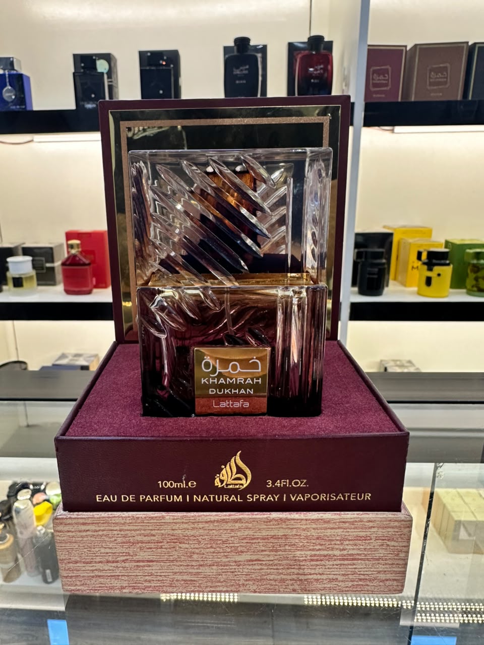 Lattafa Khamrah Dukhan — Eau de Parfum 100ml | Fragancia Árabe de Lujo con Estuche Terciopelo. Para Hombre