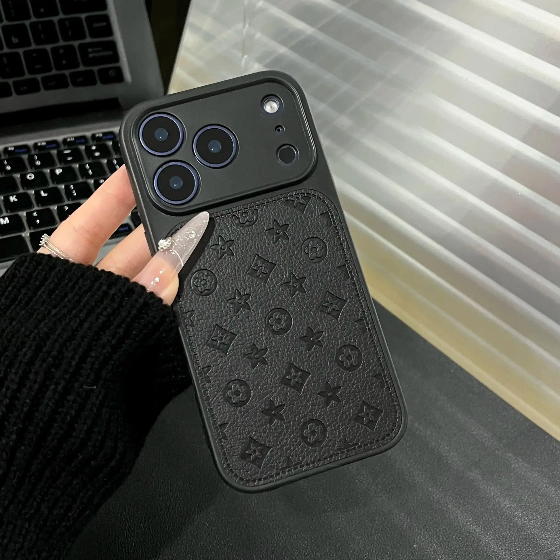 Suitable for Ipone Iphone 17, 16, 15, 14, 13 Pro Max, Viral High-Endleather Pattern Phone Case,Leather Phone Caseforbothboys and Girls.17 Pro Max Case/16 plus Case/15 Promax Case
