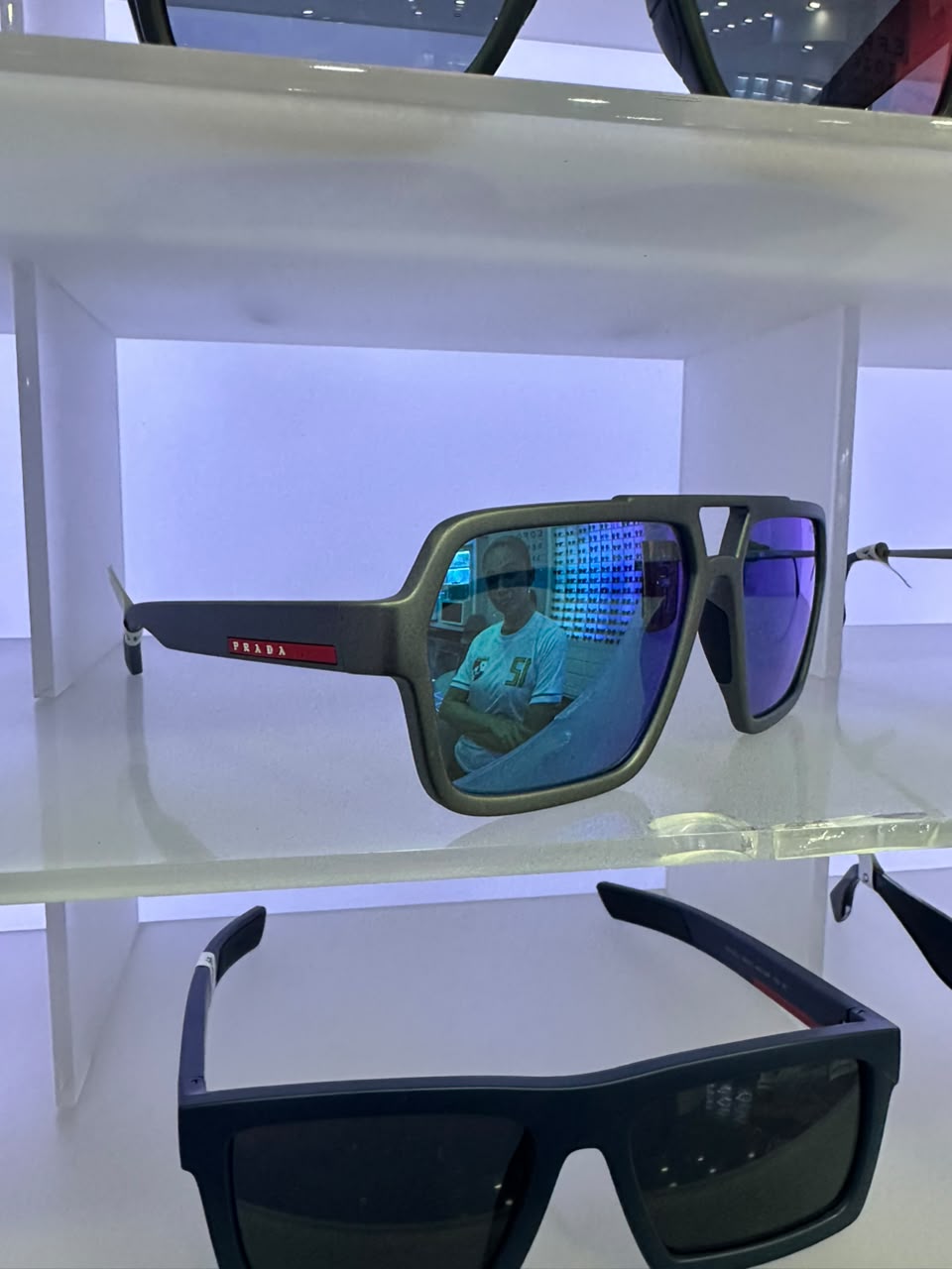 Prada Linea Rossa PS — Sport Aviator Mirror Blue. Para Hombre