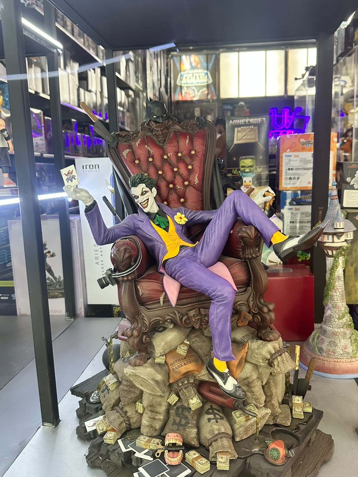 The Joker — Premium Collectible Statue on Throne | DC Comics